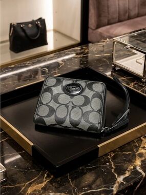 Coach Peyton Black & Gray Signature Zip Wristlet Card Holder